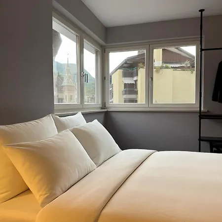 Apartment Villareja - Luxurioese Boutique Suite Bolzano