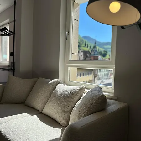 公寓 Villareja - Stilvolle Ruhige Boutique-suite Mit Terrasse, Designbad Und Altstadtblick Im Herzen Von 博尔扎诺