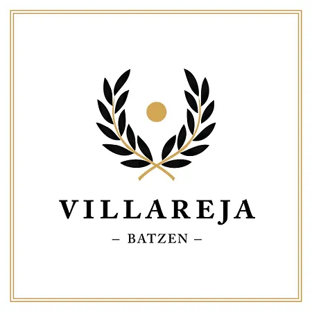 Villareja - Stilvolle Ruhige Boutique-suite Mit Terrasse, Designbad Und Altstadtblick Im Herzen Von